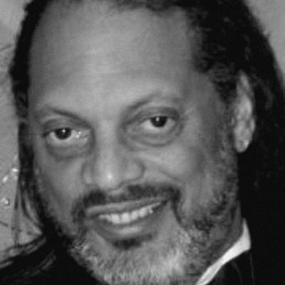 Steve Elliott